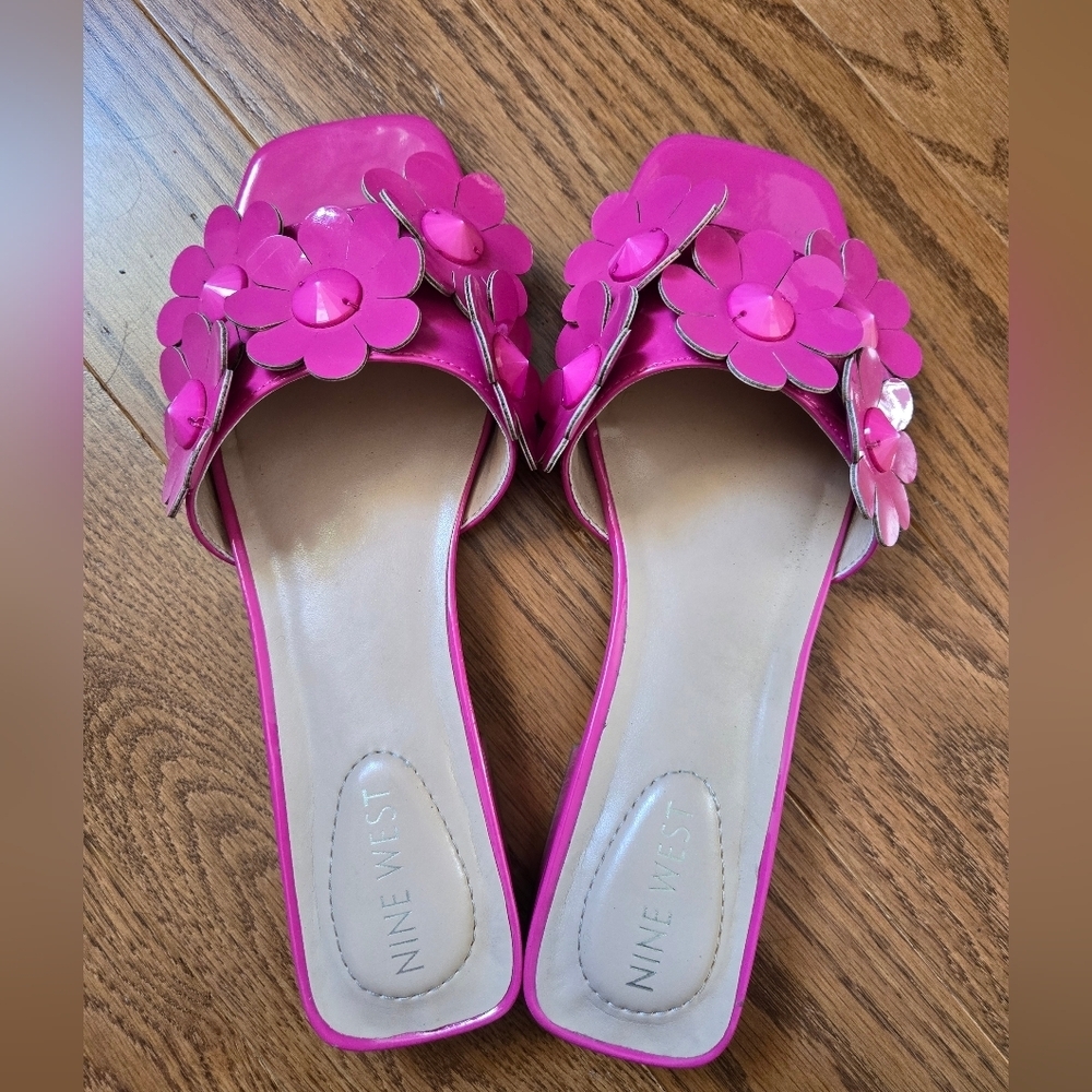 NINE WEST WN MINLEY3 Flat Slip on HOT PINK Sandals - Picture 3 of 10